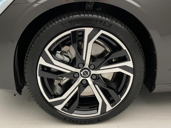 Volvo S60 B5 AWD AUT DARK ULTIMATE