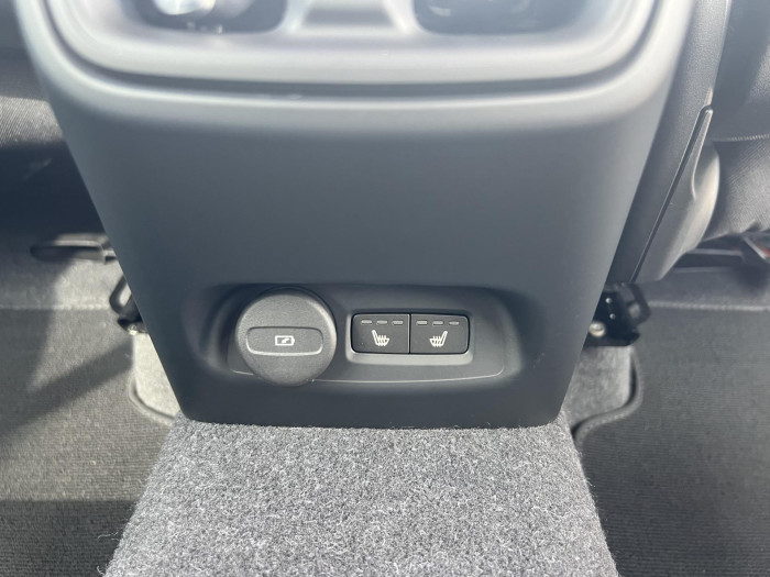 Volvo C40 RECHARGE TWIN MOTOR PLUS