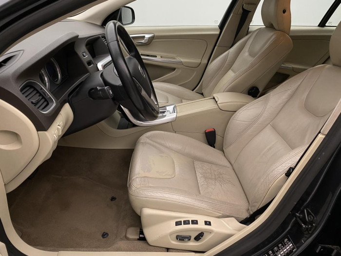 Volvo S60 D5 SUMMUM AUT 2.4 d Summum