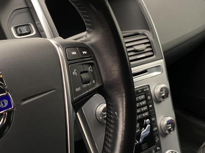 Volvo XC60 D4 AWD MOMENTUM AUT 2.4 d Momentum