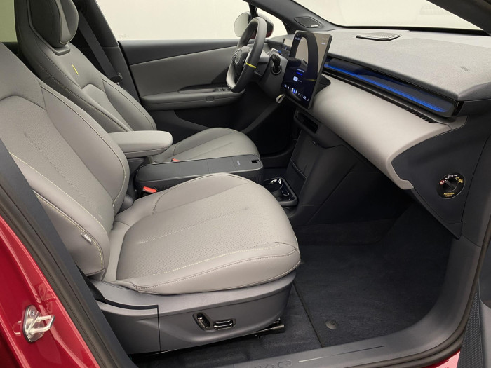 Lynk & Co 02 MORE EV