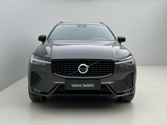 Volvo XC60 B5 AWD R-DESIGN AUT 1.maj.