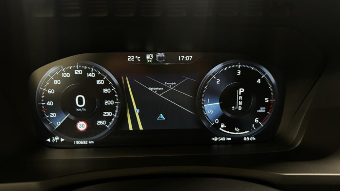 Volvo XC90 D5 AWD R-DESIGN REZERVACE 2.0 d