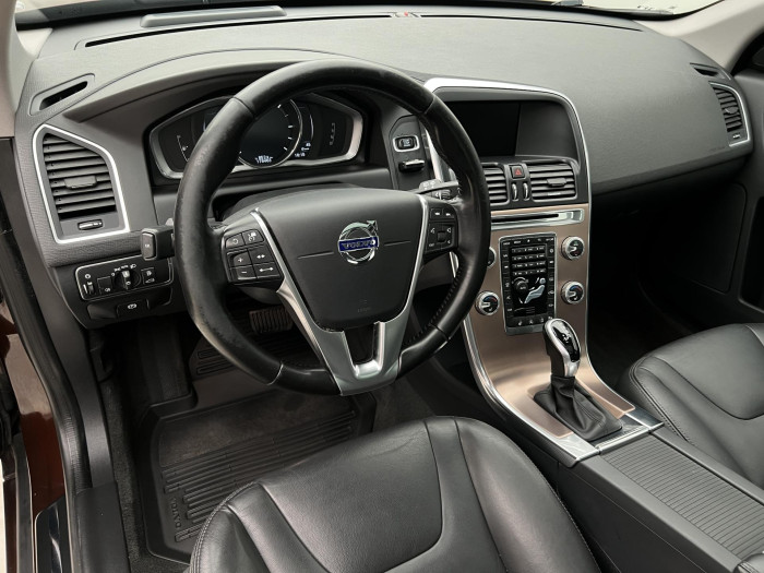 Volvo XC60 D4 SUMMUM AUT 2.0 d Summum