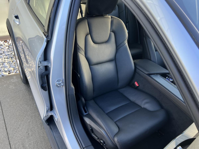 Volvo V60 CROSS COUNTRY B4 AWD Aut 1.maj