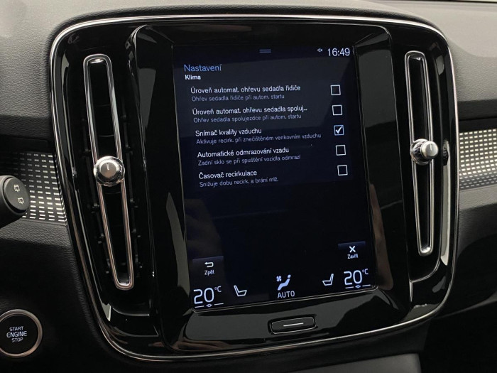 Volvo XC40 D4 AWD R-DESIGN REZERVACE 2.0 d