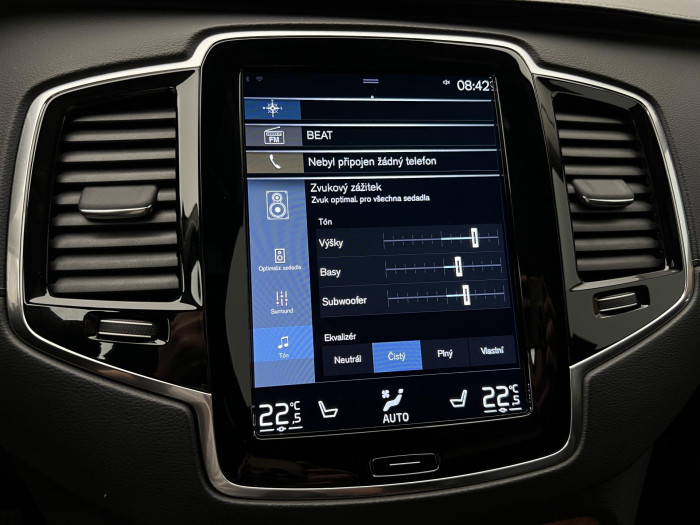 Volvo XC90 B5 AWD INSCRIPTION 7MÍSTNÁ AUT