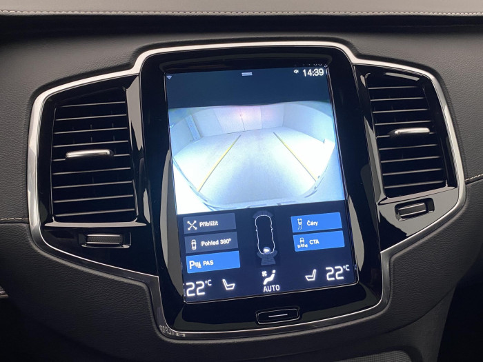 Volvo XC90 B5 AWD R-DESIGN AUT