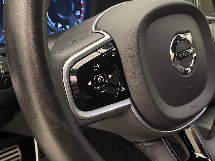 Volvo V60 B3 DARK PLUS REZERVACE