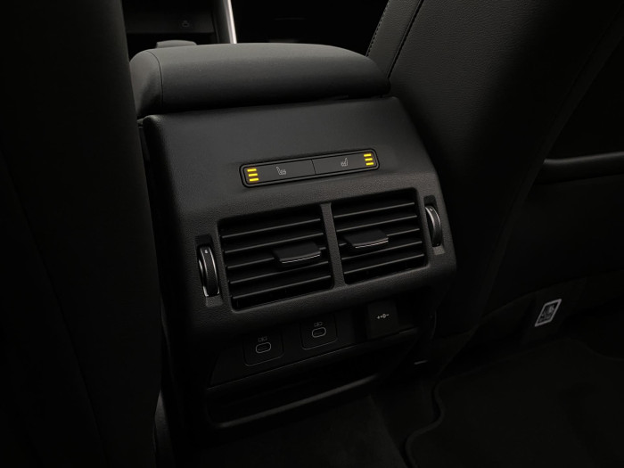 Land Rover Discovery Sport D200 DYNAMIC SE AWD AUT 2.0 d Dynamic SE