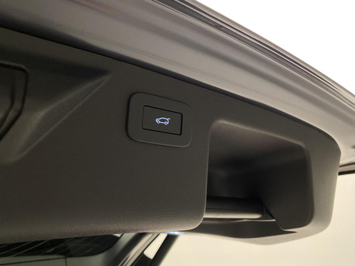 Land Rover Discovery Sport D200 R-DYNAMIC SE AWD AUT 2.0 d Dynamic SE