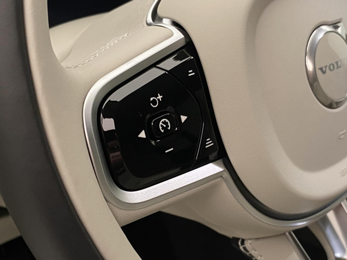 Volvo XC90 B5 AWD AUT BRIGHT PLUS 7míst