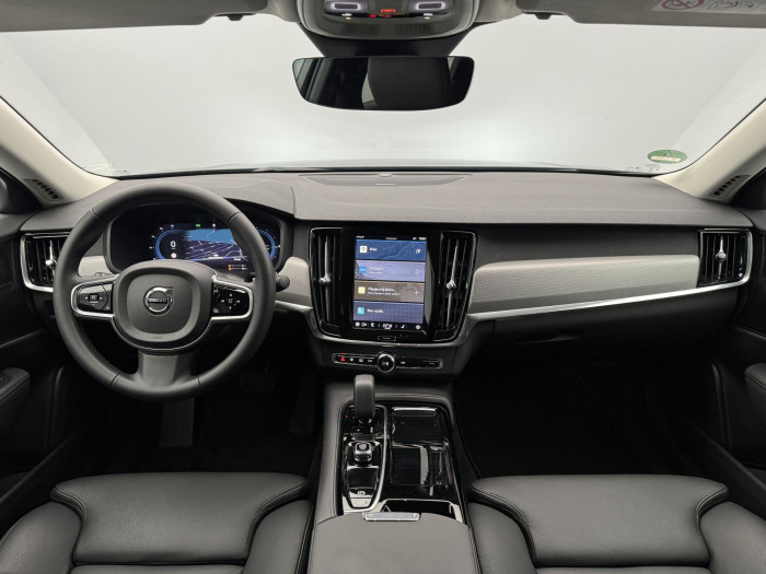 Volvo S90 T8 AWD RECHARGE AUT 1.maj.