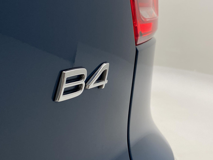 Volvo XC40 B4 DARK ULTRA AUT CZ