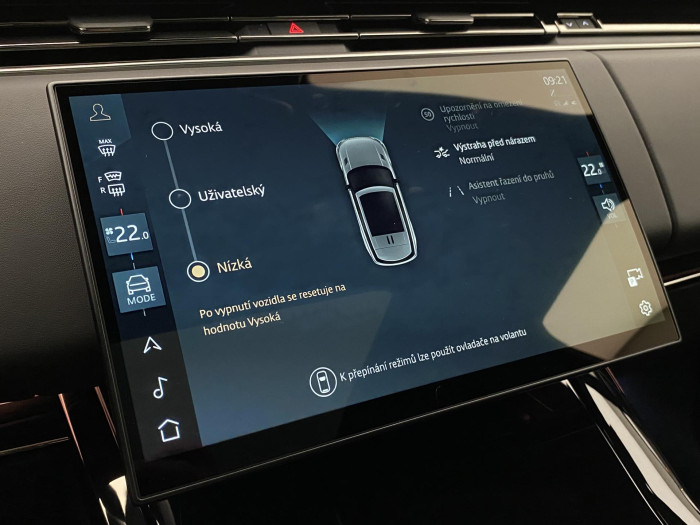 Land Rover Range Rover Sport D250 DYNAMIC REZERVACE 3.0 d Dynamic