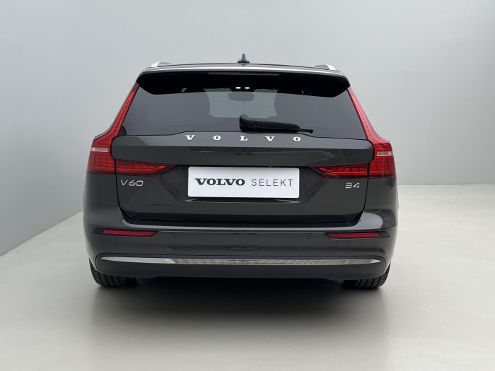 Volvo V60 B4 PLUS BRIGHT AUT 1.maj.