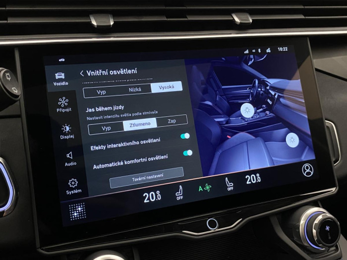 Lynk & Co 01 PHEV DCT AUT REZERVACE