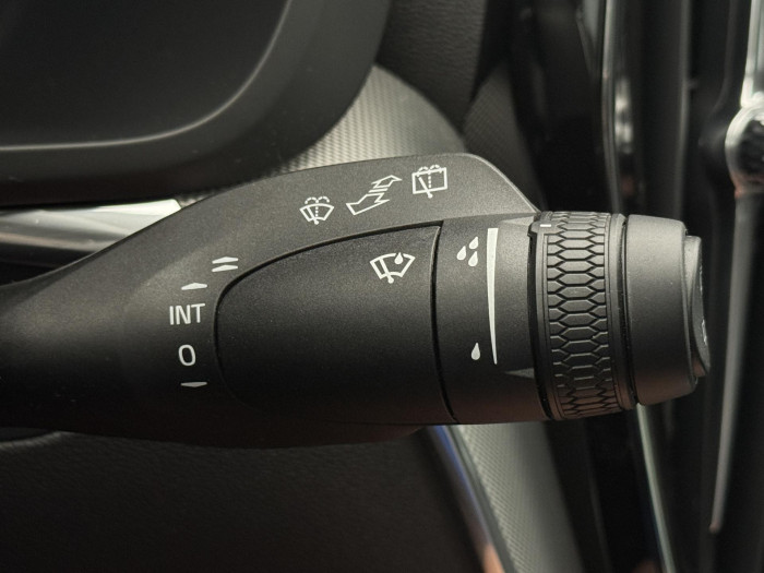 Volvo XC60 B5 AWD DARK PLUS CZ 1.maj