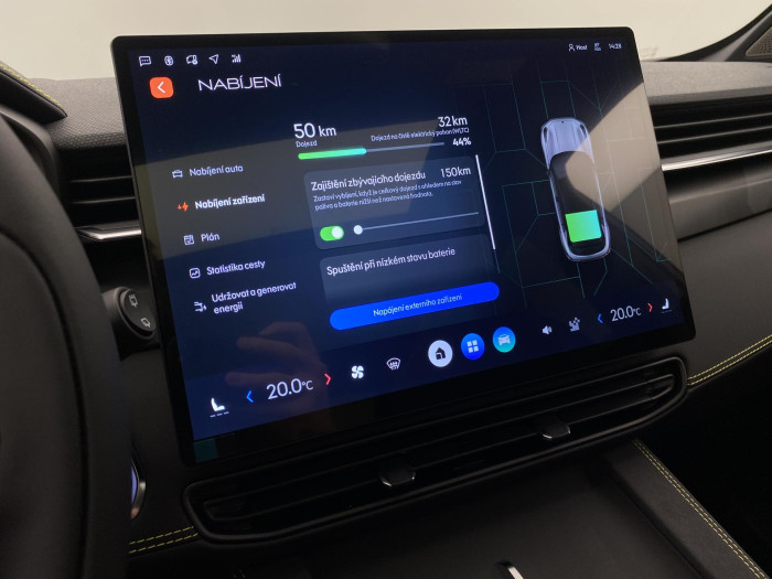 Lynk & Co 01 01 MORE PHEV DEMO