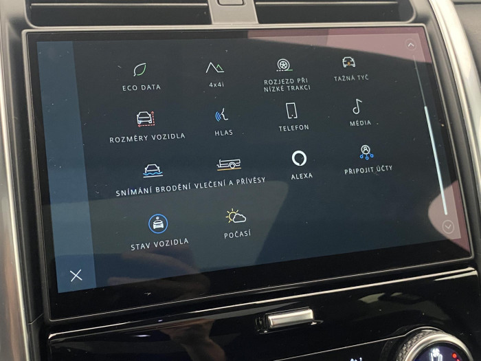 Land Rover Discovery D300 HSE AWD AUT 7míst 3.0 d