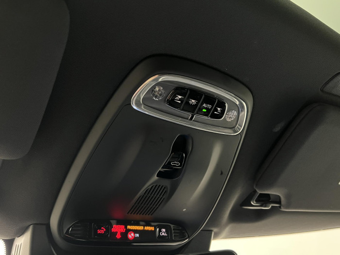 Volvo XC90 D5 AWD INSCRIPTION AUT 2.0 d