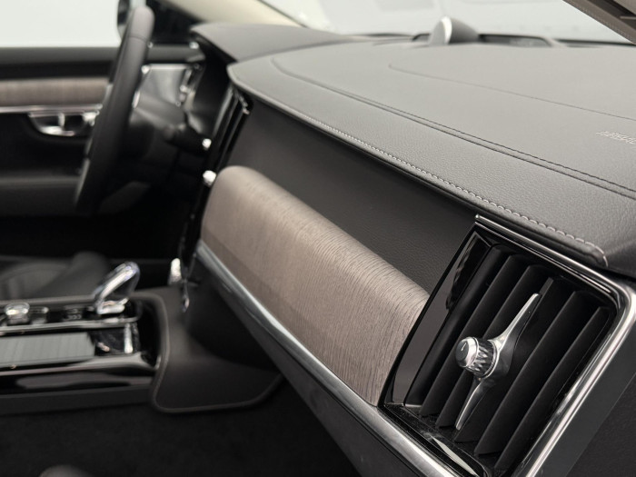 Volvo S90 T8 AWD RECHARGE ULTIMATE DARK