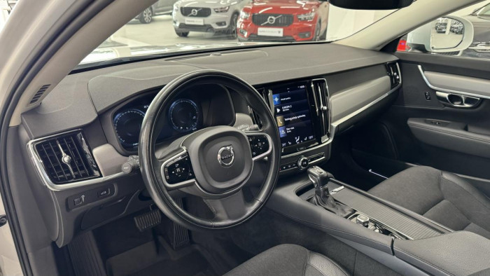 Volvo V90 CROSS COUNTRY D4 REZERVACE 2.0 d