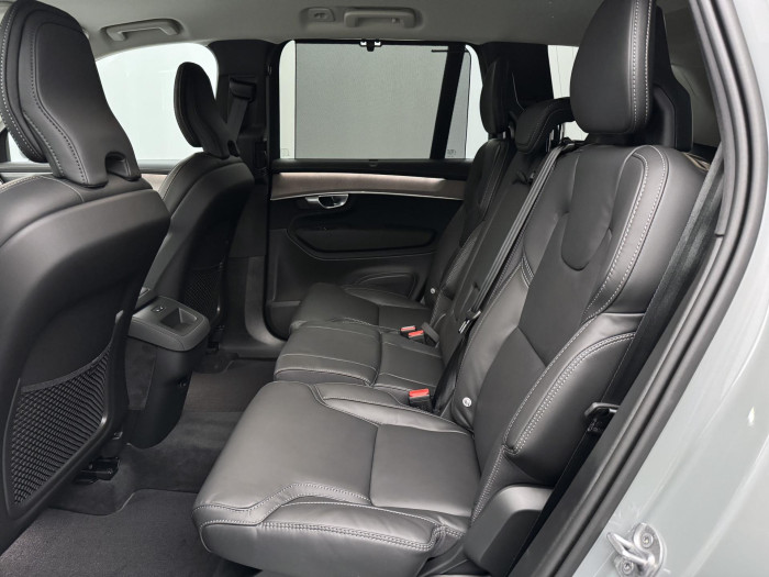Volvo XC90 B5 AWD AUT DARK PLUS 7míst