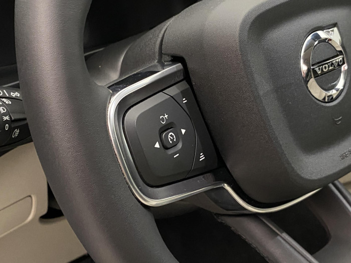 Volvo XC40 B4 AWD ULTIMATE BRIGHT CZ