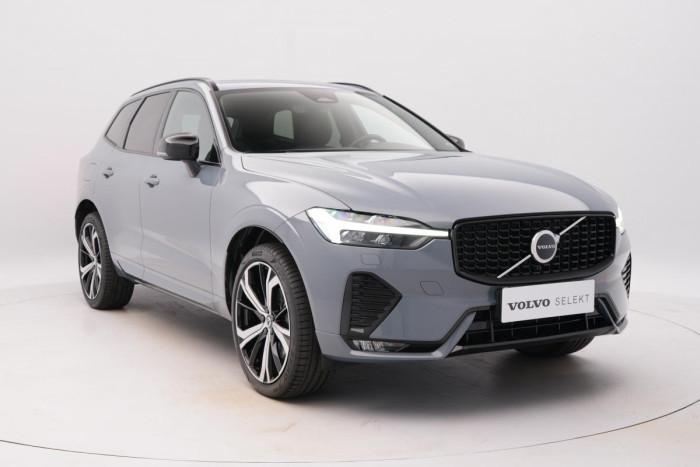 Volvo XC60 B4 AWD PLUS DARK AUT REZERVACE