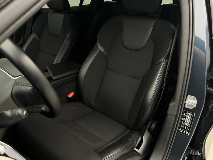 Volvo V60 B4 MOMENTUM AUT 2.0 Momentum