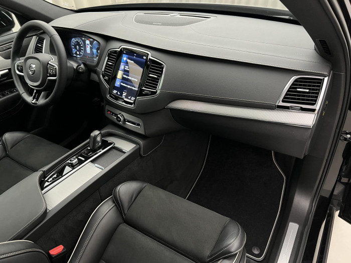 Volvo XC90 T8 AWD RECHARGE R-DESIGN 7MÍST