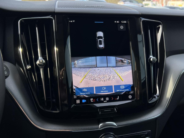 Volvo XC60 B4 AWD BRIGHT PLUS REZERVACE