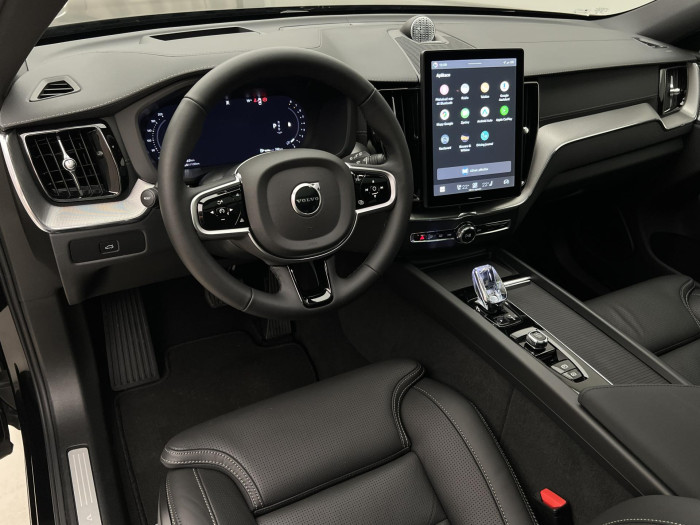 Volvo XC60 B5 AWD ULTRA BLACK EDITION AUT 2.0 Edition