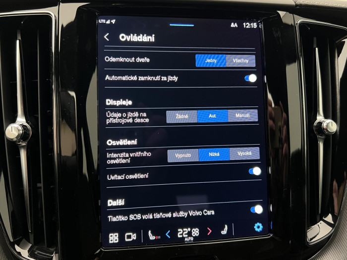 Volvo XC60 B5 AWD R-DESIGN AUT