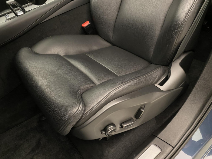 Volvo XC90 T8 AWD RECHARGE PLUS DARK AUT