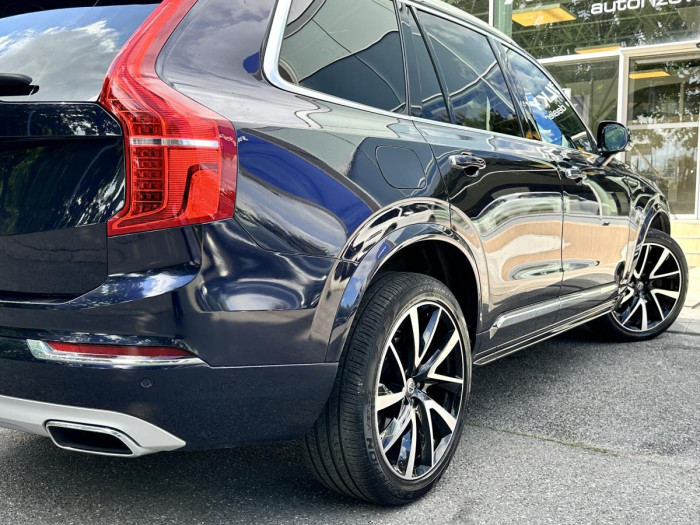 Volvo XC90 D5 AWD INSCRIPTION REZERVACE 2.0 d