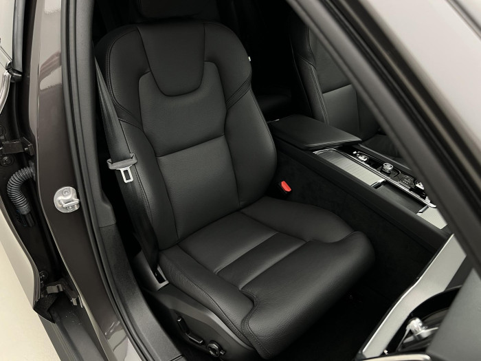 Volvo V60 CC B5 AWD PLUS BRIGHT AUT