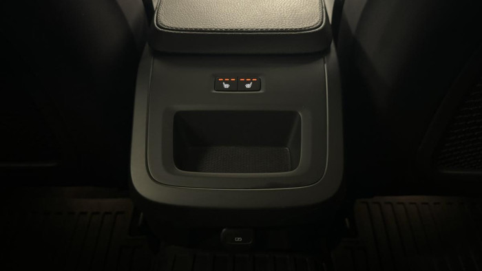 Volvo V90 CROSS COUNTRY D4 REZERVACE 2.0 d