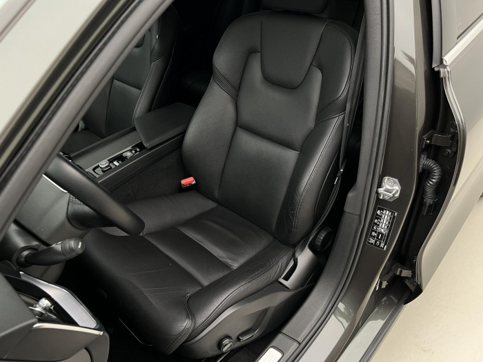 Volvo V60 D3 MOMENTUM PRO 1.maj. 2.0 d Momentum
