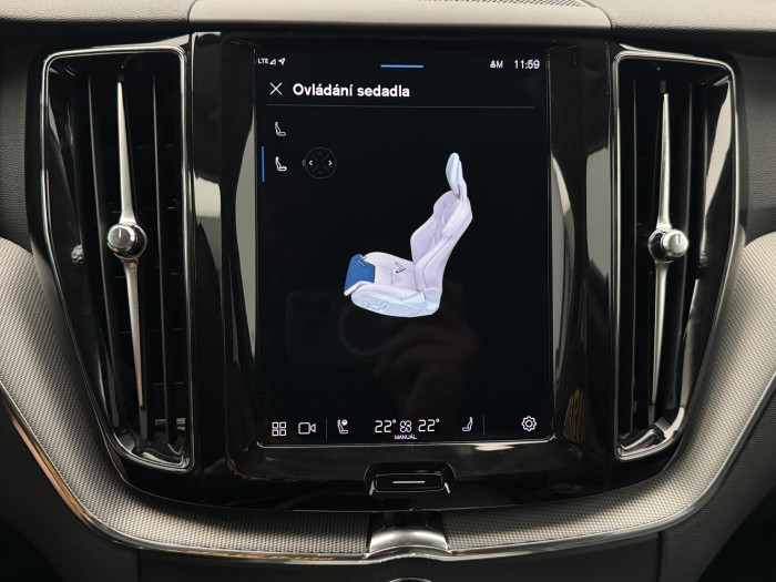 Volvo XC60 B4 AWD PLUS DARK AUT 1. maj