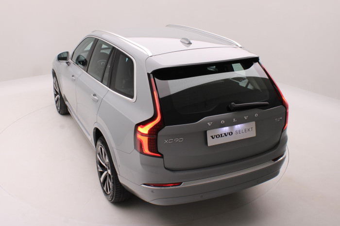 Volvo XC90 T8 AWD RECHARGE CORE AUT CZ 7m
