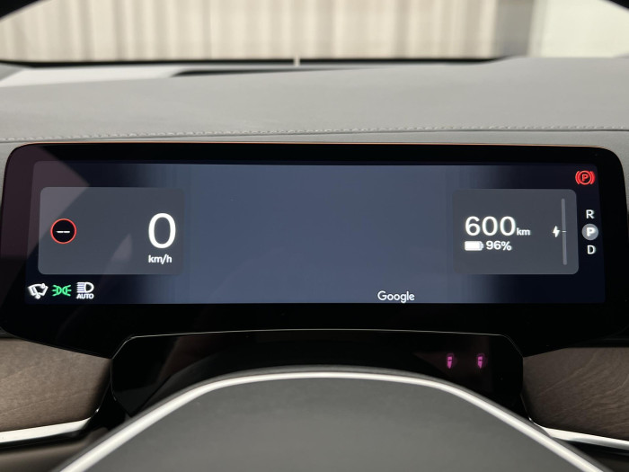 Volvo ES90 PURE ELECTRIC ULTRA