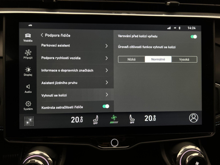 Lynk & Co 01 PHEV DCT AUT 1.maj.