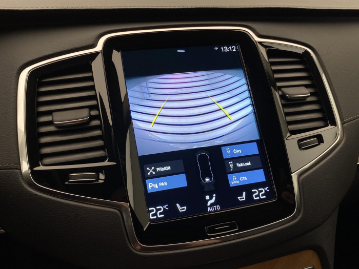 Volvo XC90 B5 AWD INSCRIPTION AUT CZ 7m