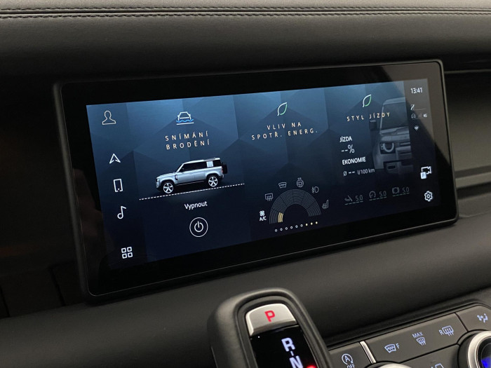 Land Rover Defender D300 SE AWD AUT CZ REZERVACE 3.0 d SE