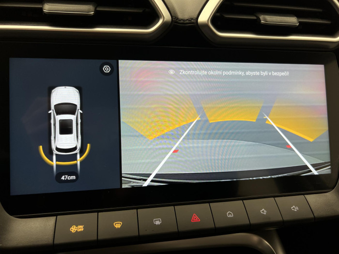 MG ZS 1.5 EMOTION HYBRID+ AUT CZ