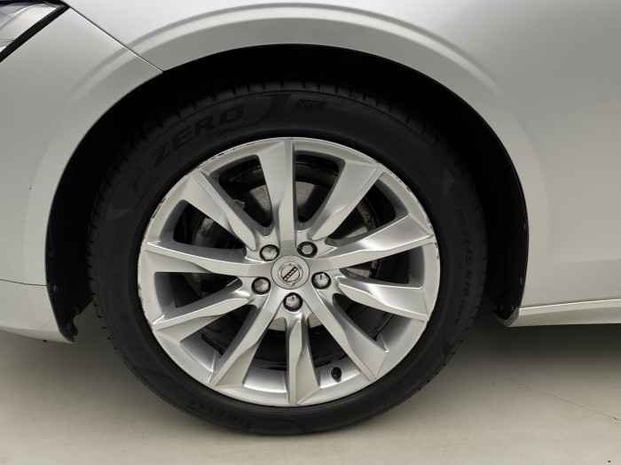 Volvo V90 D4 AWD MOMENTUM AUT 2.0 d Momentum