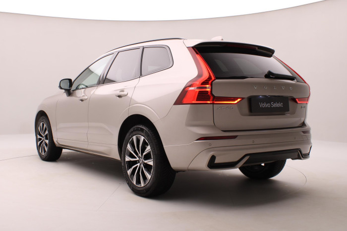 Volvo XC60 B5 AWD DARK PLUS AUT CZ