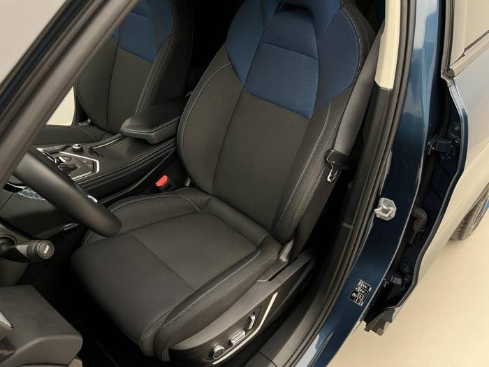 Lynk & Co 01 PHEV DCT AUT